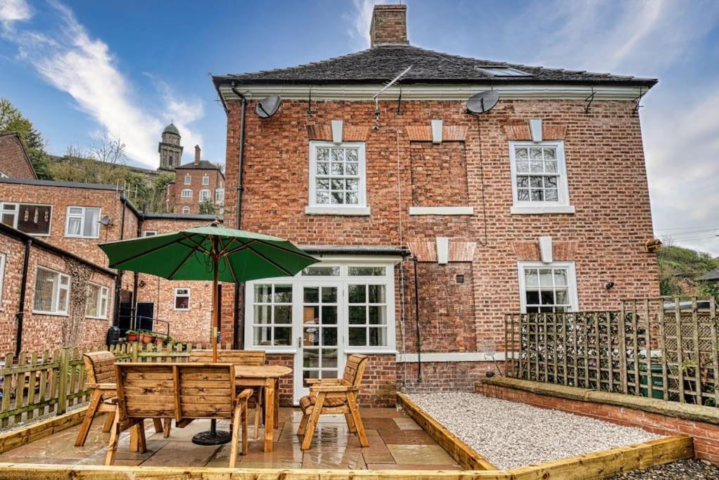 Host & Stay - Underhill House Бриджнорт Екстериор снимка