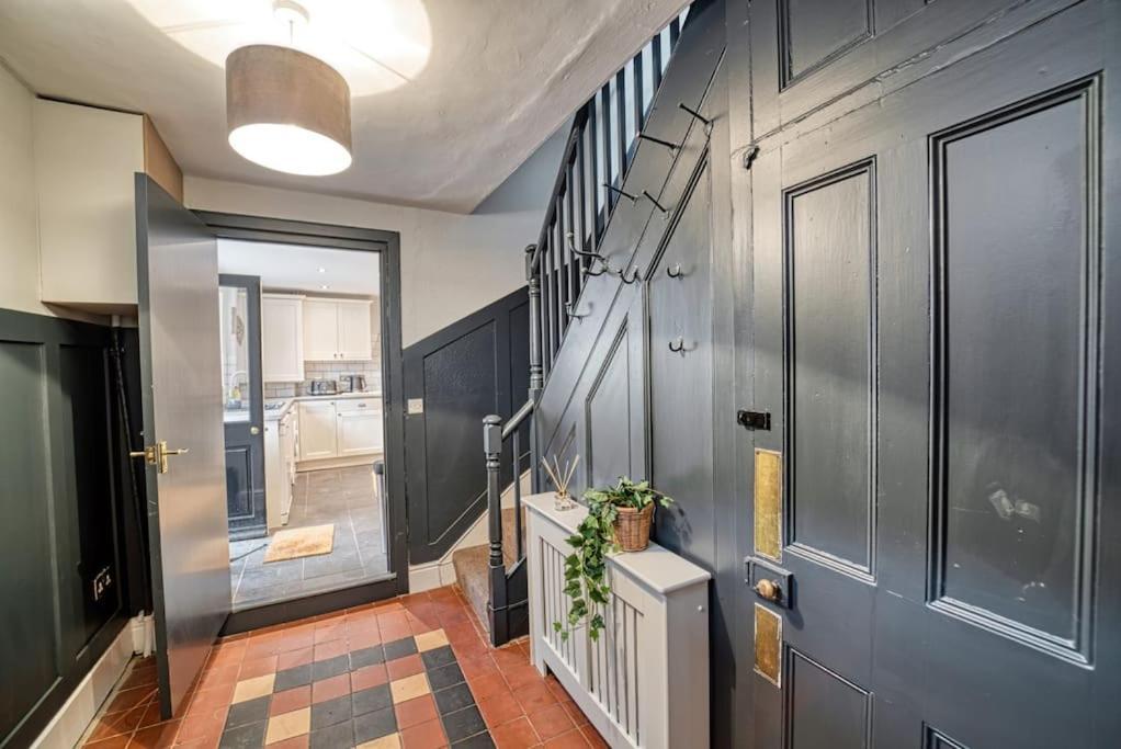 Host & Stay - Underhill House Бриджнорт Екстериор снимка